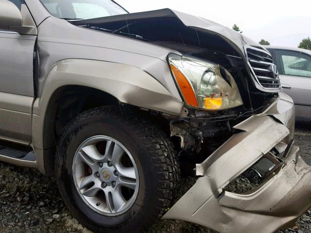 JTJBT20X530023672 - 2003 LEXUS GX 470 GOLD photo 9