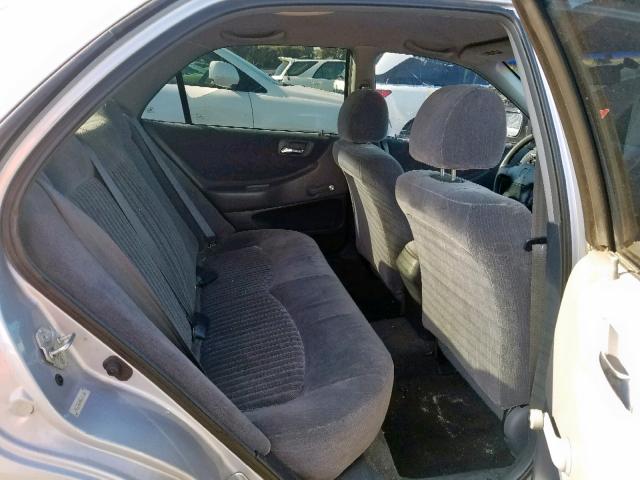 1HGCF8649WA244142 - 1998 HONDA ACCORD DX SILVER photo 6