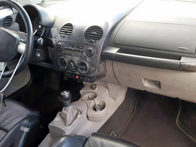 3VWED21C22M443813 - 2002 VOLKSWAGEN NEW BEETLE ვერცხლისფერი ფოტო 9