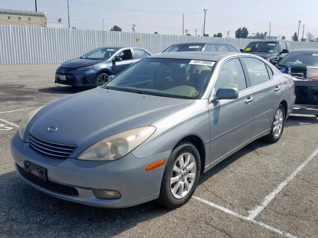 JTHBF30G036018519 - 2003 LEXUS ES 300 GREEN photo 2