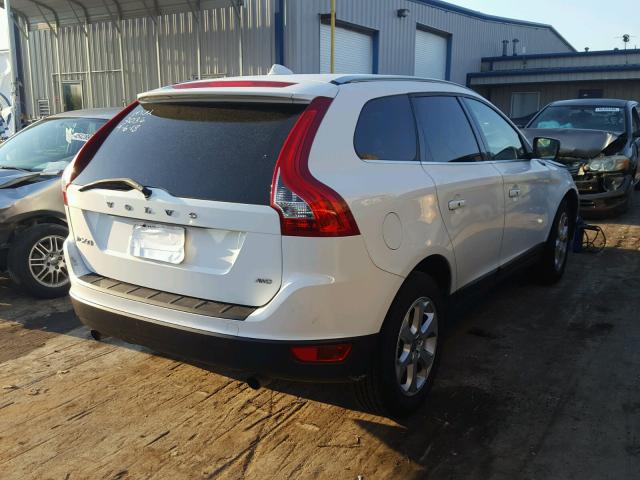 YV4952DZ4D2393036 - 2013 VOLVO XC60 3.2 WHITE photo 4