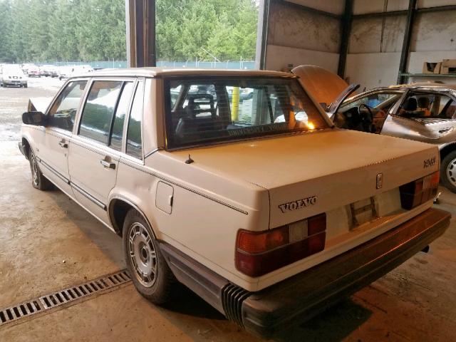 YV1DX8844F1155375 - 1985 VOLVO 740 GLE WHITE photo 3