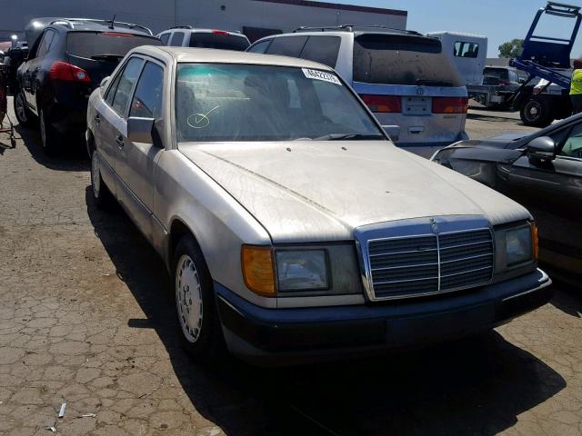 WDBEA26D7NB696214 - 1992 MERCEDES-BENZ 300 E 2.6 BEIGE photo 1