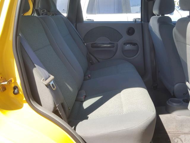 KL1TG62665B495546 - 2005 CHEVROLET AVEO LT YELLOW photo 6