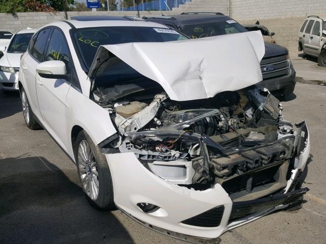 1FAHP3N27CL244327 - 2012 FORD FOCUS TITA WHITE photo 1