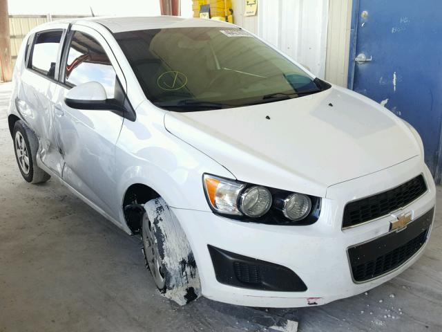 1G1JA6SHXD4230515 - 2013 CHEVROLET SONIC LS 白色 照片 1