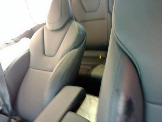 5YJSA1E24HF230241 - 2017 TESLA MODEL S فضي صورة 6