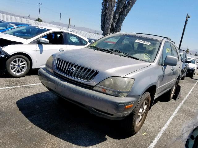 JT6GF10U8Y0072167 - 2000 LEXUS RX 300 GRAY photo 2