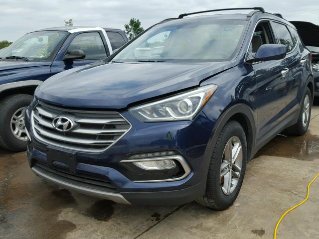 5XYZU3LB8HG497797 - 2017 HYUNDAI SANTA FE S BLUE photo 2