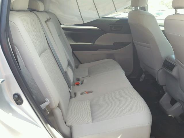 5TDZZRFH7JS236416 - 2018 TOYOTA HIGHLANDER SILVER photo 6