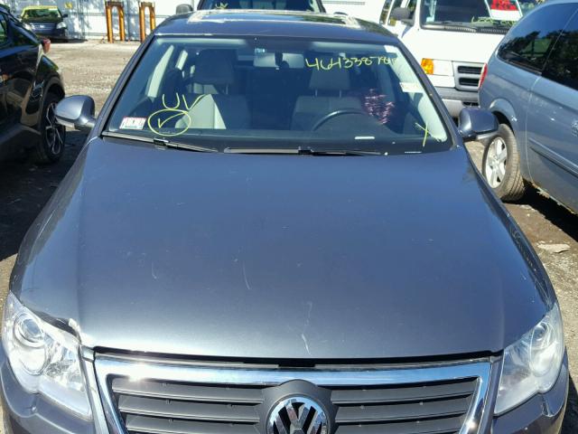 WVWJK93C89P013334 - 2009 VOLKSWAGEN PASSAT TUR GRAY photo 7