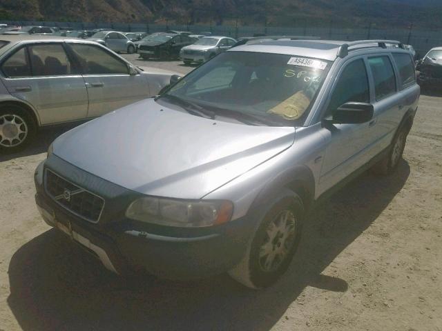 YV1SZ592951201522 - 2005 VOLVO XC70 SILVER photo 2