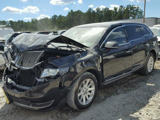 2LMHJ5NKXFBL01681 - 2015 LINCOLN MKT BLACK photo 2