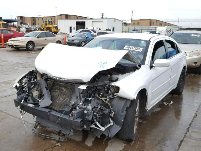 1C3CCBAB0CN149083 - 2012 CHRYSLER 200 LX WHITE photo 2