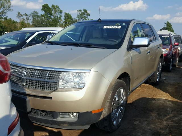 2LMDJ6JC3ABJ33670 - 2010 LINCOLN MKX GOLD photo 2