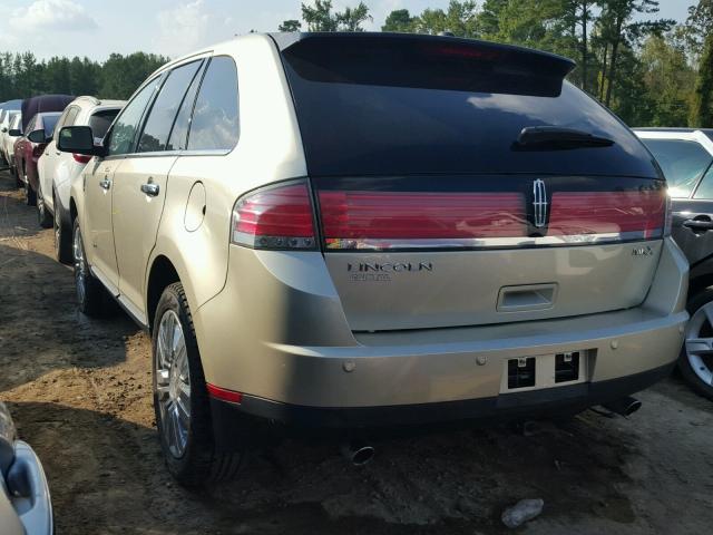 2LMDJ6JC3ABJ33670 - 2010 LINCOLN MKX GOLD photo 3