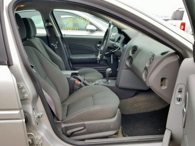 2G2WP522441314475 - 2004 PONTIAC GRAND PRIX SILVER photo 5