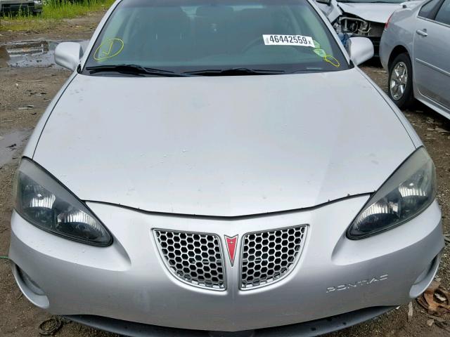 2G2WP522441314475 - 2004 PONTIAC GRAND PRIX SILVER photo 9