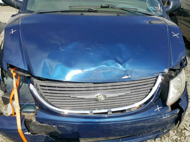 2C8GT64L83R107352 - 2003 CHRYSLER TOWN & COU BLUE photo 7