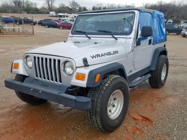 1J4FA39S55P369880 - 2005 JEEP WRANGLER X SILVER photo 2