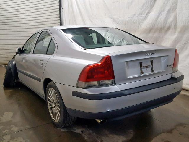 YV1RS53D822109448 - 2002 VOLVO S60 T5 SILVER photo 3