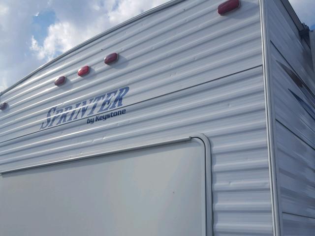 4YDT307255A221359 - 2005 KEYSTONE SPRINTER WHITE photo 9