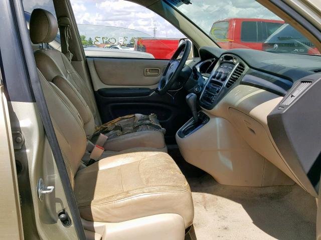 JTEGD21A810016661 - 2001 TOYOTA HIGHLANDER GOLD photo 5