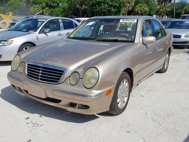 WDBJF65J31B228201 - 2001 MERCEDES-BENZ E 320 GOLD photo 2