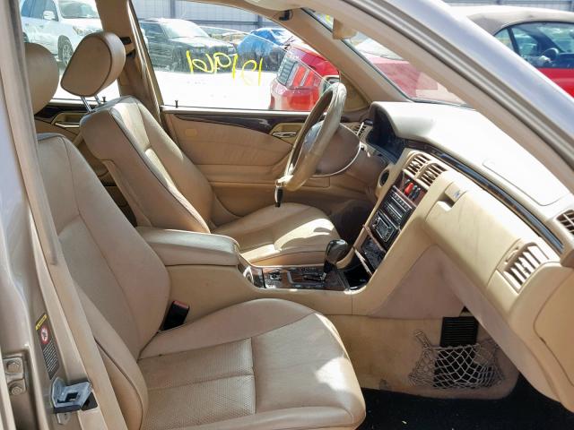 WDBJF65J31B228201 - 2001 MERCEDES-BENZ E 320 GOLD photo 5