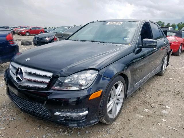 WDDGF4HBXCA723112 - 2012 MERCEDES-BENZ C 250 BLACK photo 2