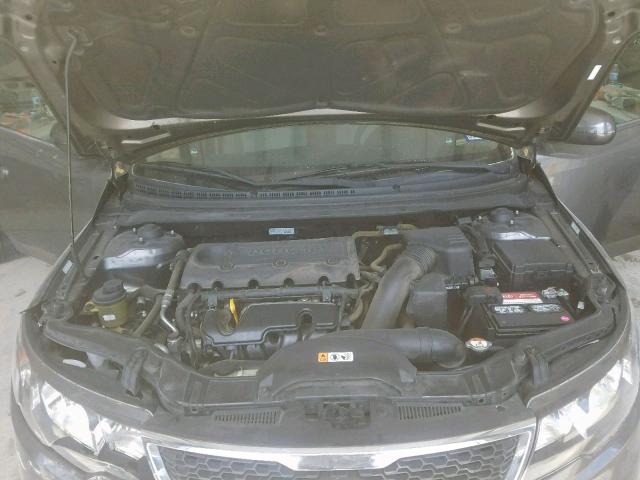 KNAFU4A24D5731123 - 2013 KIA FORTE EX GRAY photo 7