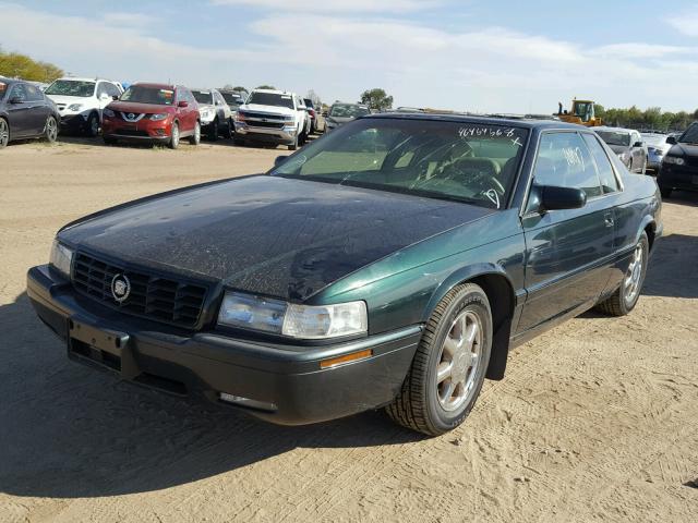 1G6ET1297XU612085 - 1999 CADILLAC ELDORADO T GREEN photo 2