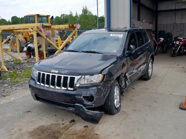 1J4RR4GGXBC625752 - 2011 JEEP GRAND CHER BLACK photo 2