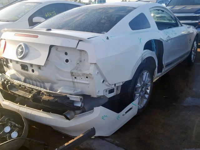 1ZVBP8AM2C5249425 - 2012 FORD MUSTANG WHITE photo 9