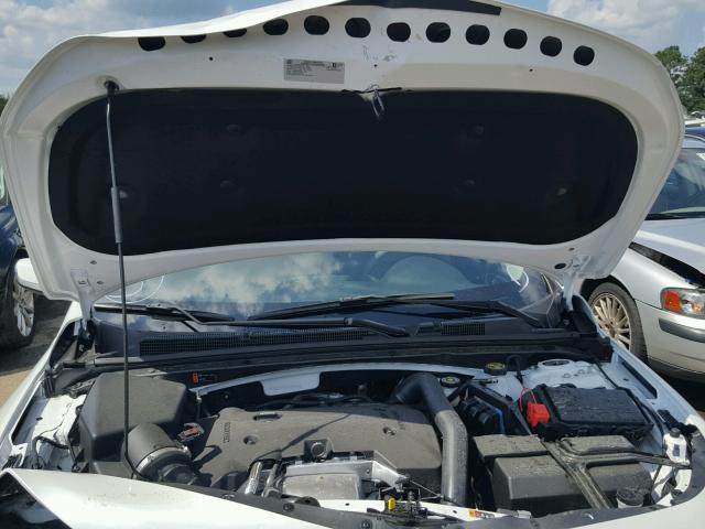 1G1ZE5SX4JF252423 - 2018 CHEVROLET MALIBU PRE WHITE photo 7