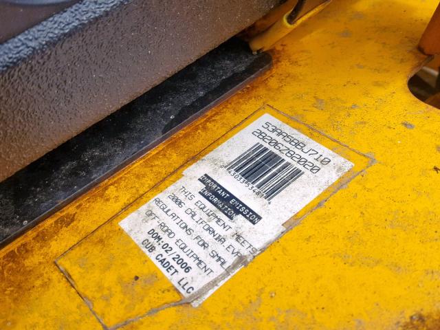 2B206Z82020 - 2006 CUB LAWN MOWER YELLOW photo 10