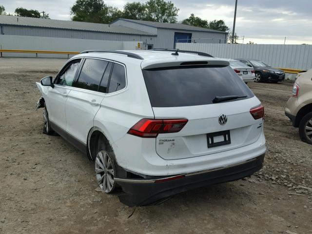 3VV2B7AX2JM012335 - 2018 VOLKSWAGEN TIGUAN SE WHITE photo 3