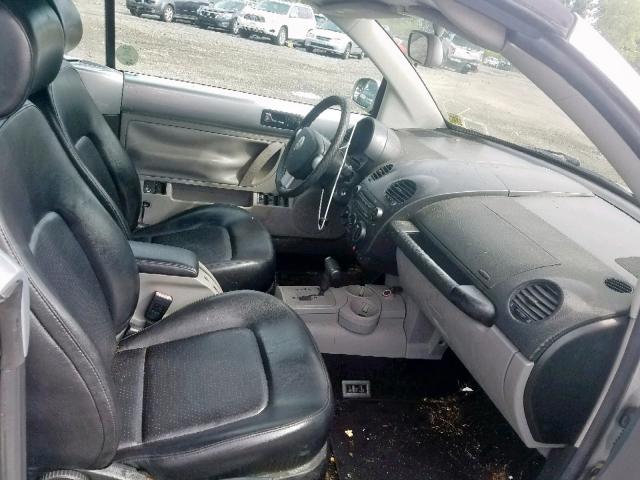 3VWCD21Y84M304467 - 2004 VOLKSWAGEN NEW BEETLE ვერცხლისფერი ფოტო 5