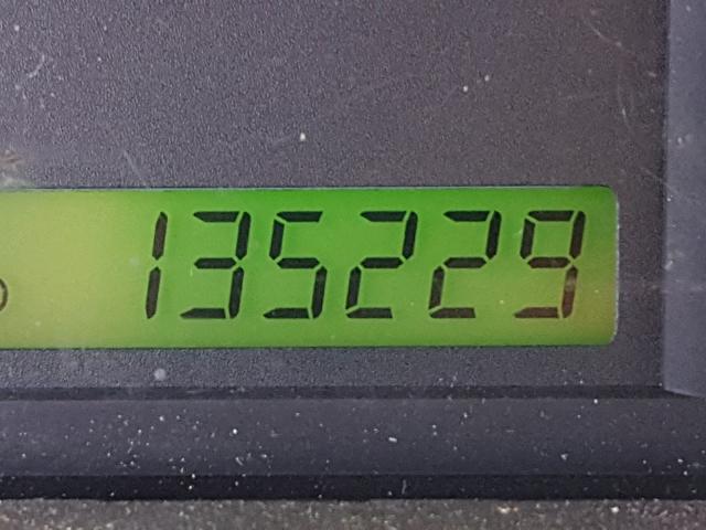 KL1TD6DE2BB158106 - 2011 CHEVROLET AVEO LS RED photo 8