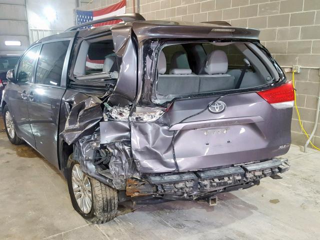 5TDYK3DC4CS219208 - 2012 TOYOTA SIENNA XLE SILVER photo 9