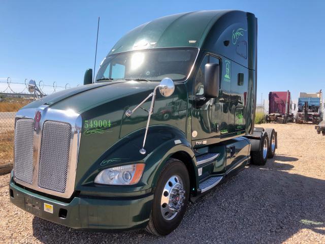 1XKFDP9X8CJ293382 - 2012 KENWORTH CONSTRUCTI GREEN photo 1