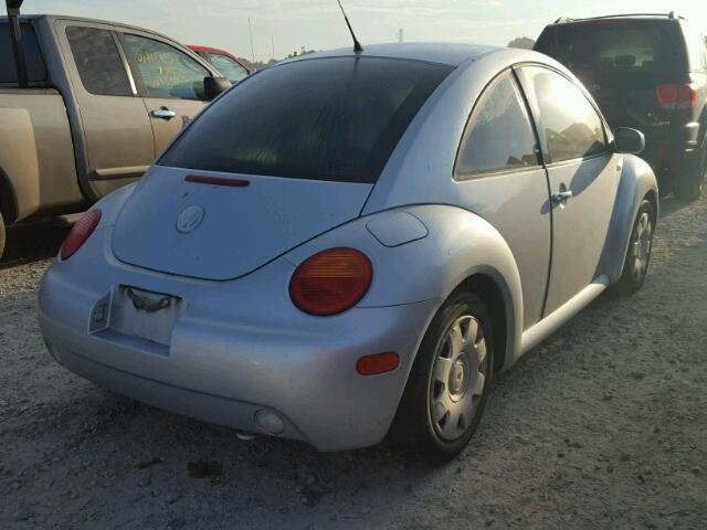 3VWBK21C93M415291 - 2003 VOLKSWAGEN NEW BEETLE SILVER photo 4