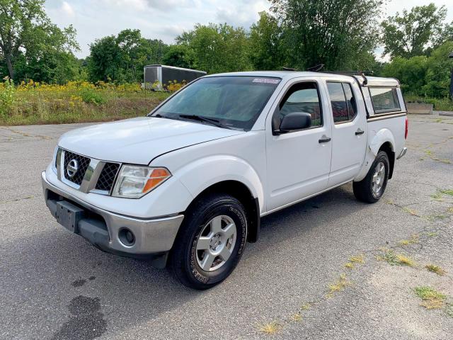 1N6AD07WX8C442097 - 2008 NISSAN FRONTIER C WHITE photo 2