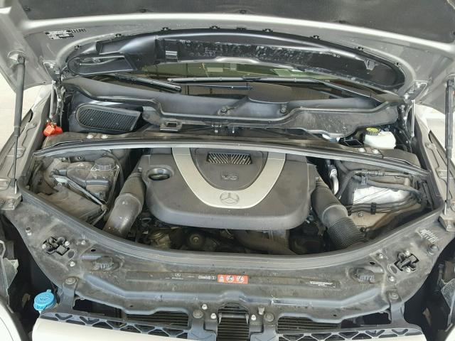 4JGCB65E78A075679 - 2008 MERCEDES-BENZ R 350 SILVER photo 7