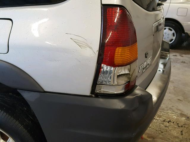 4F2YU06151KM22679 - 2001 MAZDA TRIBUTE DX 银色 照片 9