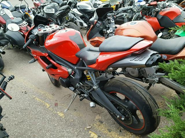 SMTD00NS5CT522316 - 2012 TRIUMPH MOTORCYCLE DAYTONA 67 RED photo 3