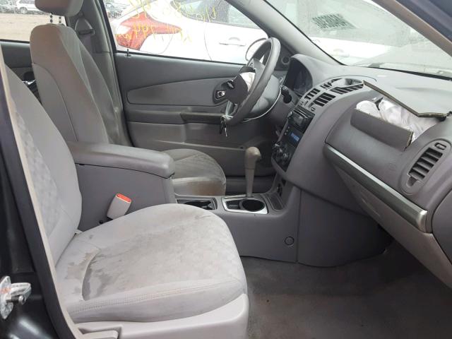 1G1ZT52855F314805 - 2005 CHEVROLET MALIBU LS ნაცრისფერი ფოტო 5