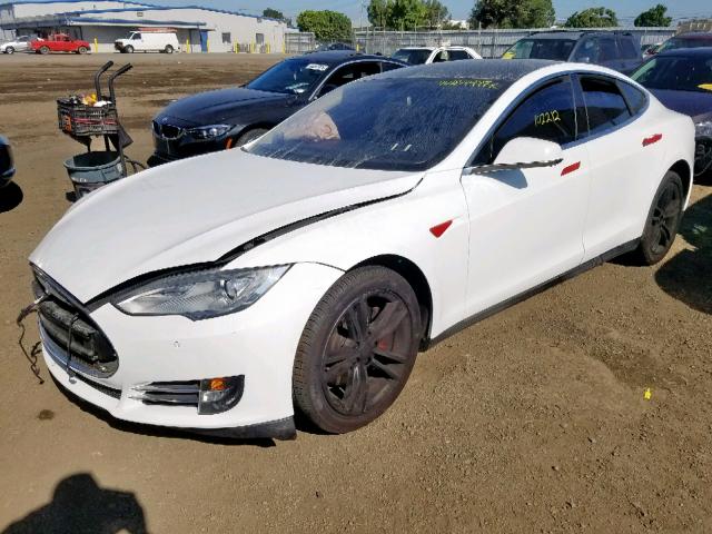 5YJSA1CNXDFP17239 - 2013 TESLA MODEL S أبيض صورة 2