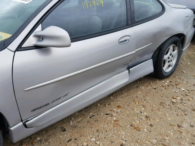 1G2WP12K2WF336835 - 1998 PONTIAC GRAND PRIX SILVER photo 9