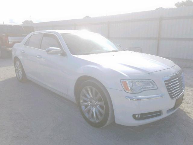 2C3CCAAG6EH327550 - 2014 CHRYSLER 300 WHITE photo 1